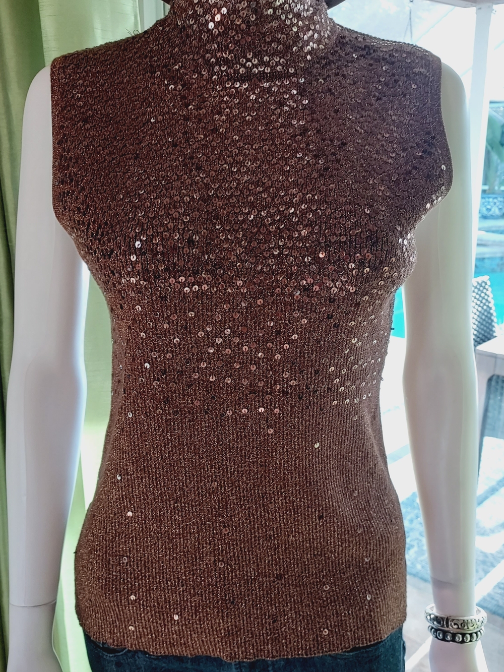 Bronze Metallic Fleck Moc Sleeveless Knit Top w Bronze Embre Seqinning. Sz XL.